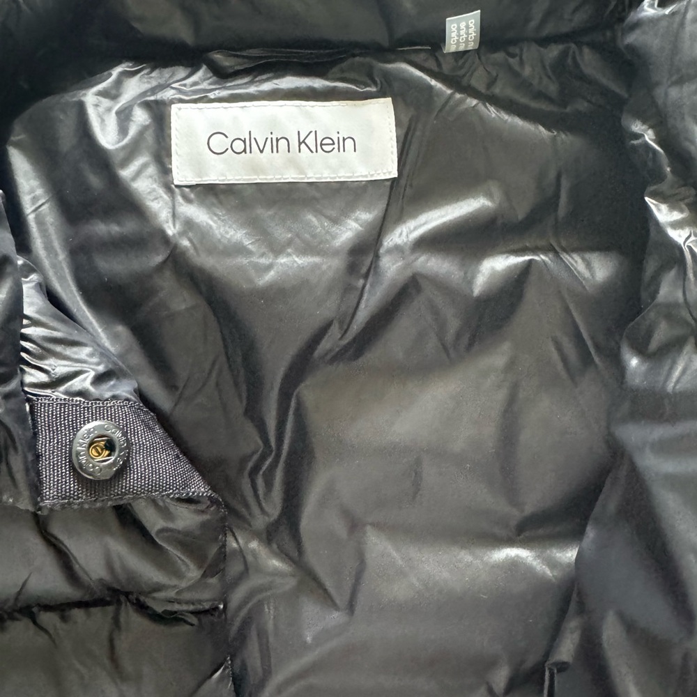Black Puffer Jacket - Picture 4 of 5